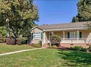 203 Charmar Way, Taylors, SC 29687