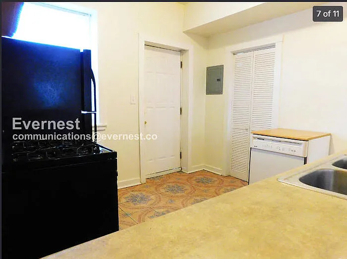 4923 N Albany Ave #3 — Photo 5