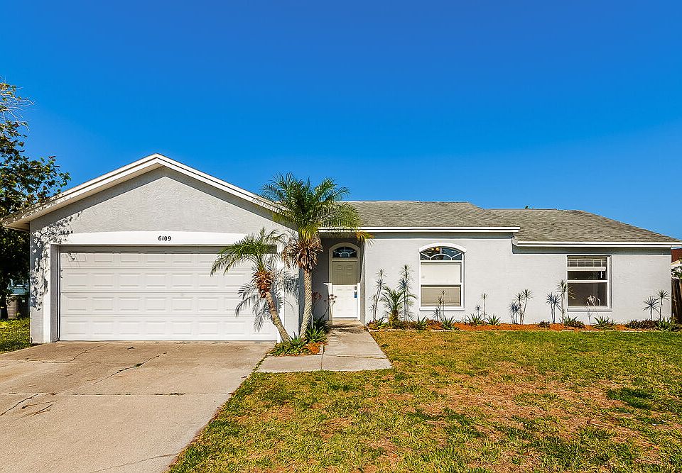 1st image of 6109 63rd Ave E