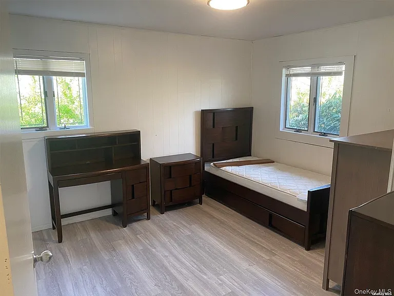 69 Tioga Ave — Photo 10