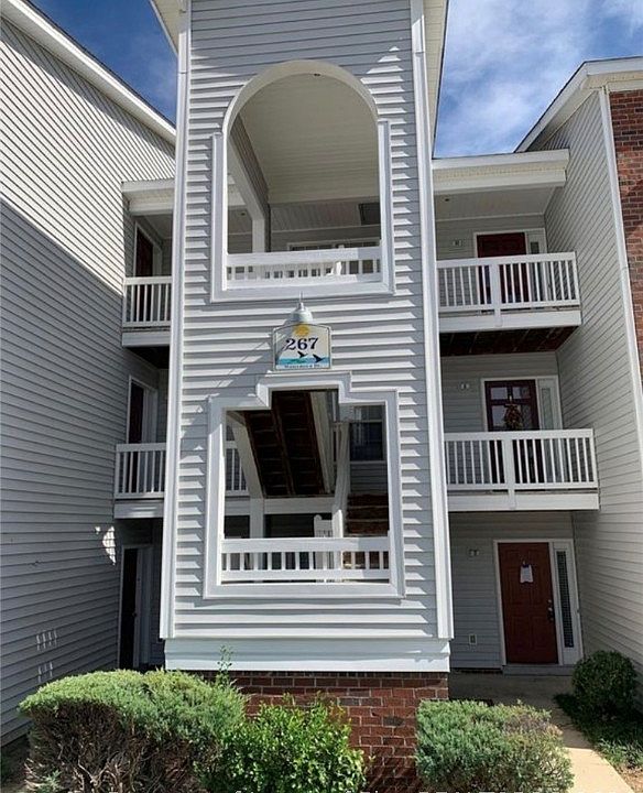 1st image of 267 Waterdown Dr APT 6