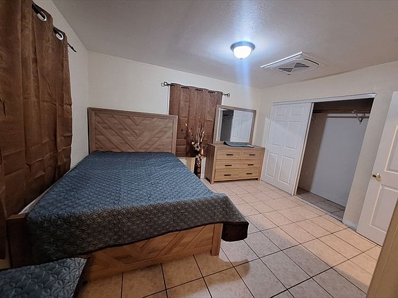 3rd image of 8433 San Juan Ave #B