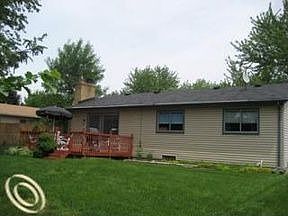 3rd image of 1540 Stafford Dr