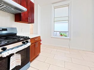 5915 7th Ave #2, Brooklyn, NY 11220
