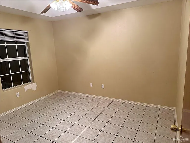 1030 French Ave #3 — Photo 10