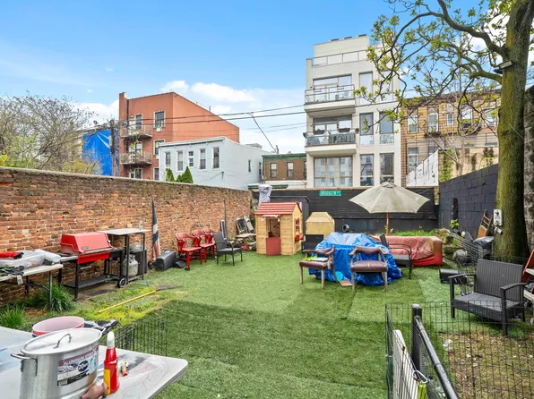 1536 Gates Avenue image 28 of 28