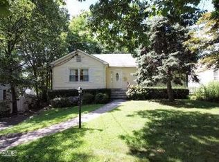 191 Noroton Ave, Darien, CT 06820