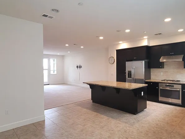 5386 Campus Dr, Dublin, CA