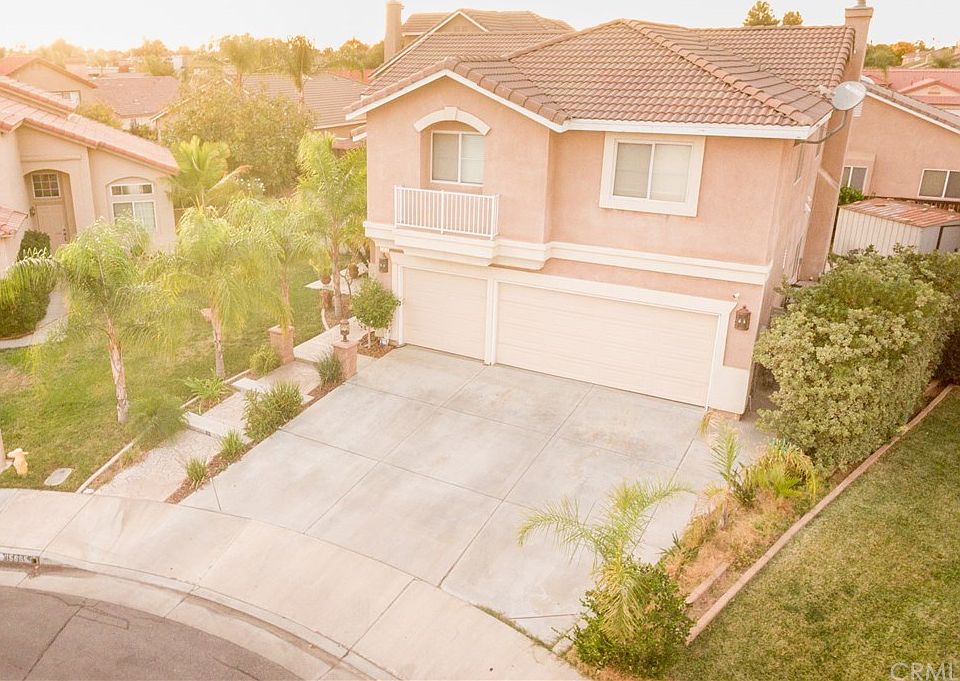 1st image of 15665 Navaja Cir