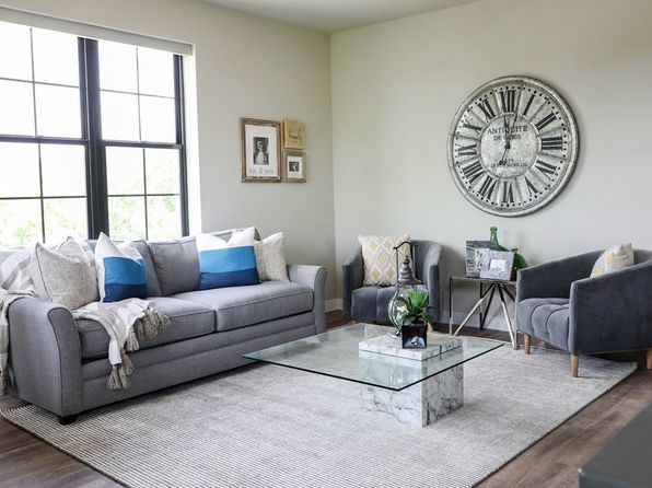 203 E Main St APT 140