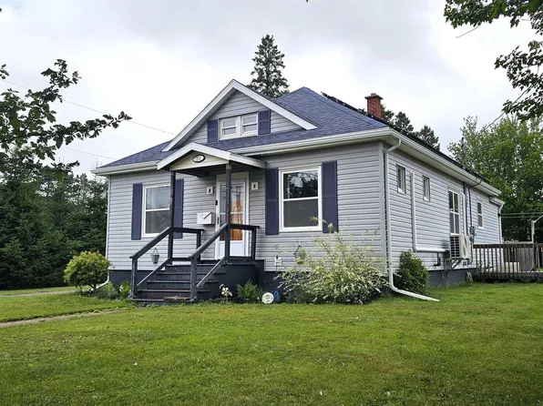 204 Vimy Rd, Bible Hill, NS B2N 4J9