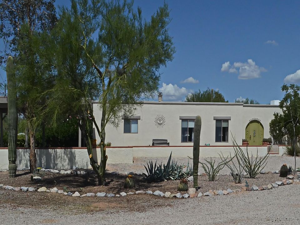 1st image of 6710 N La Canada Dr