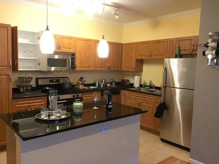 12933 Centre Park Cir — Photo 6