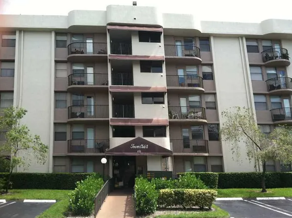 2701 Riverside Dr APT 205B, Pompano Beach, FL 33065