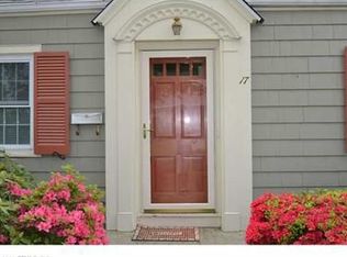 17 Willard St, Hamden, CT 06518