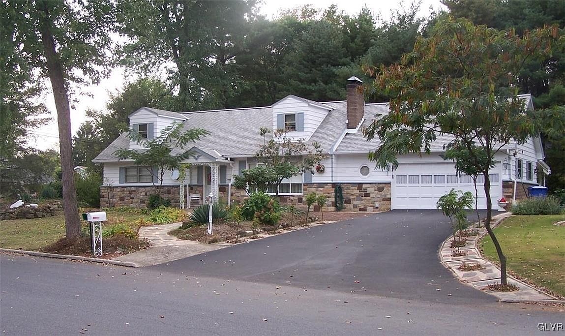 1050 Edward Ave S, Allentown, PA 18103 | Zillow