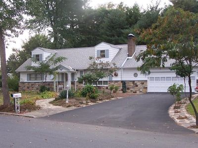 1050 Edward Ave S, Allentown, PA, 18103