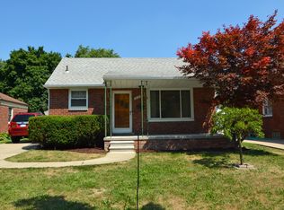 414 Normandy Rd, Royal Oak, MI 48073