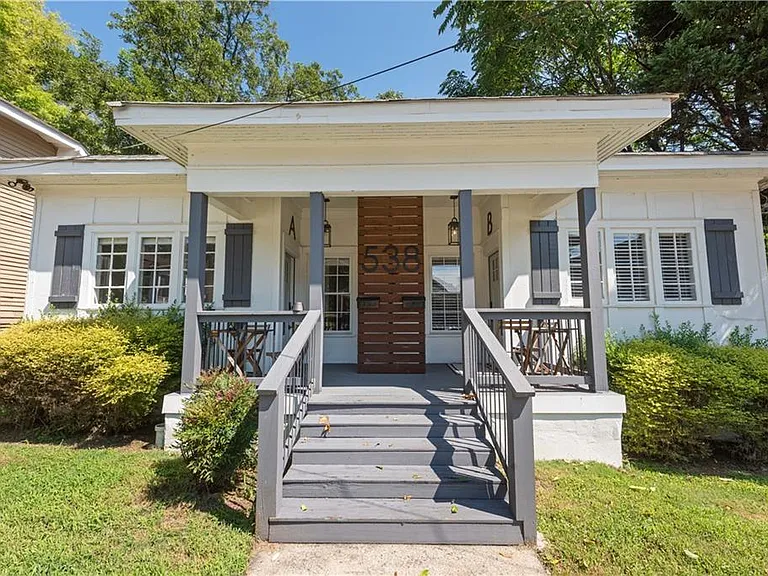 538 Winton Ter NE #A — Photo 23