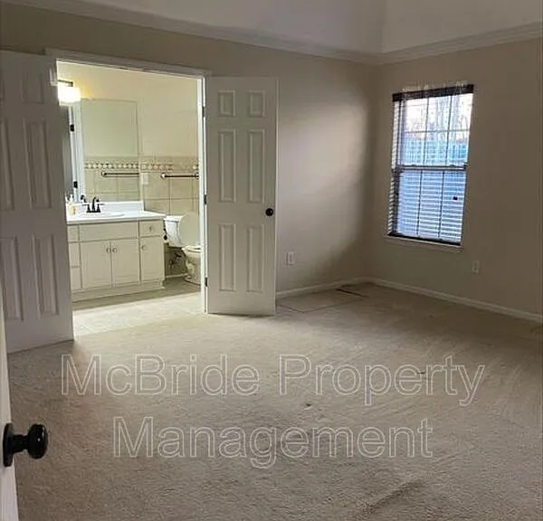 429 Snead Way — Photo 6