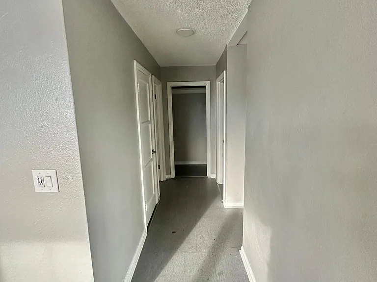 108 N 4th Ave #6 — Photo 4