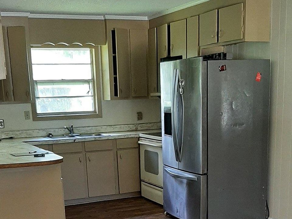 102 Sylvania St, Brewton, AL 36426 MLS 351127 Zillow