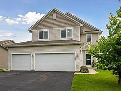 1241 Pine Sq, Waconia, MN, 55387