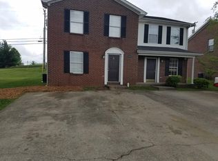 1037 Merrick Dr, Richmond, KY 40475