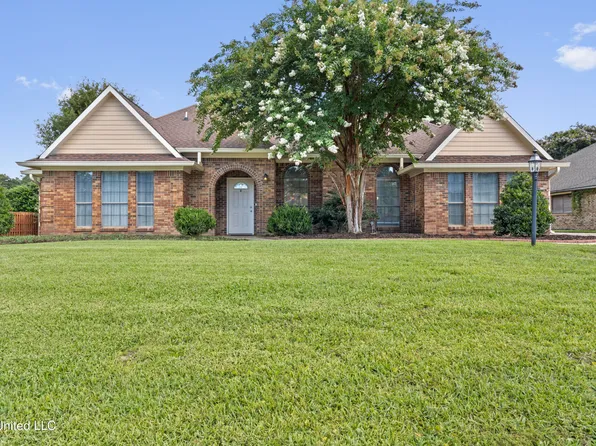 2372 Park Place Dr, Gulfport, MS 39507