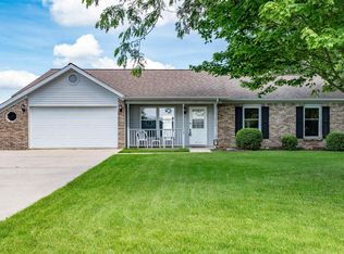 135 Millstone Run, Churubusco, IN 46723