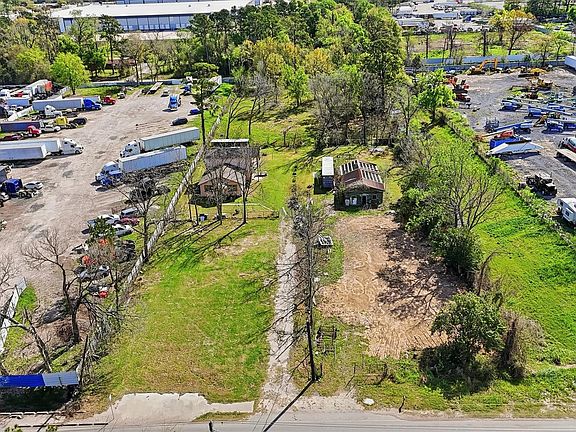 2nd image of 6606 E Houston Rd