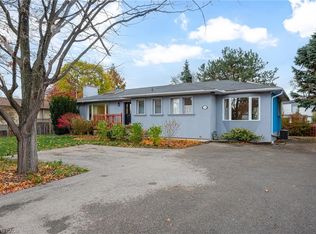 1242 Rebecca St, Oakville, ON L6L1Z2