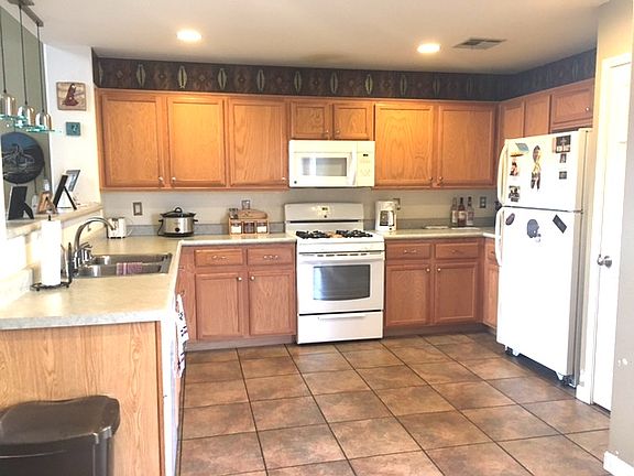2nd image of 5974 Banbury Heights Way