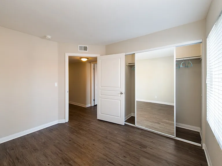 Artesia Escondido — Photo 16
