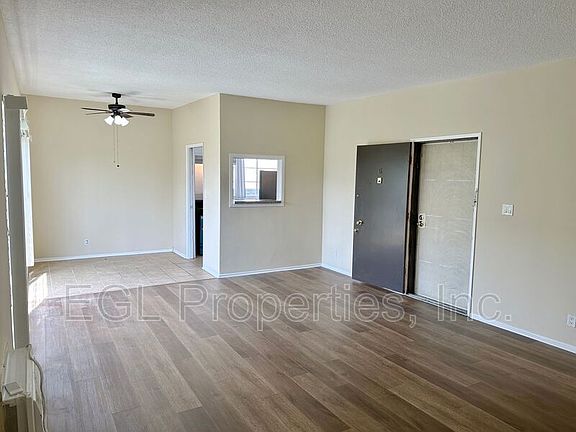 3rd image of 1006 N Orange Grove Ave APT 6
