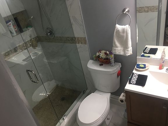 4th image of 550 NW 76th Ter APT 108