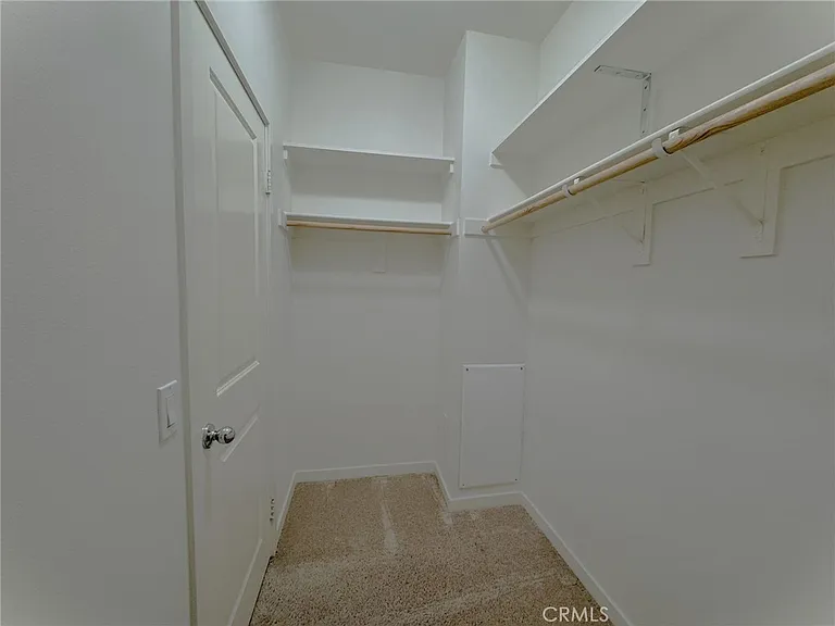 2710 Valor Ln — Photo 35