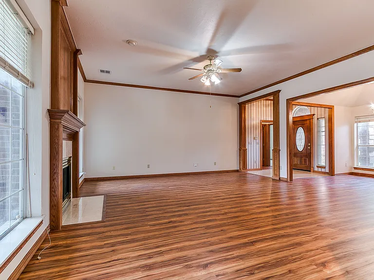 2913 Daybreak Dr — Photo 42