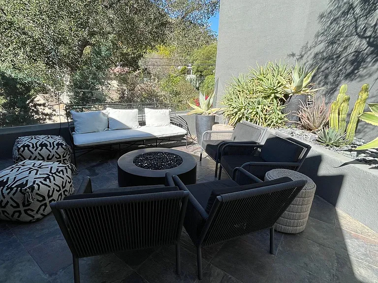 1854 Franklin Canyon Dr — Photo 38