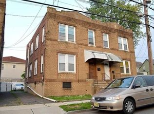 165 Centre Ave #2, Secaucus, NJ 07094