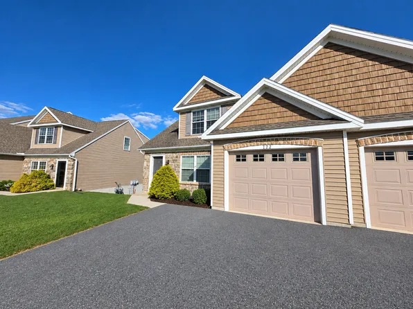 172 Randolph Dr, Elizabethtown, PA 17022
