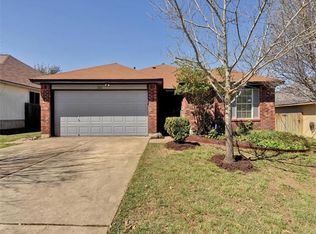 221 Estate Dr, Hutto, TX 78634