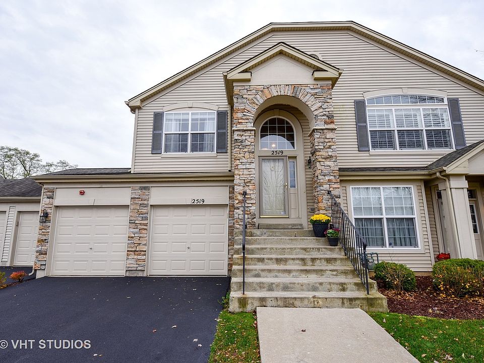 1st image of 2519 Oak Dr