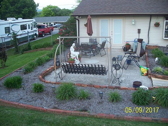 5th image of 4409 Nicholas Dr
