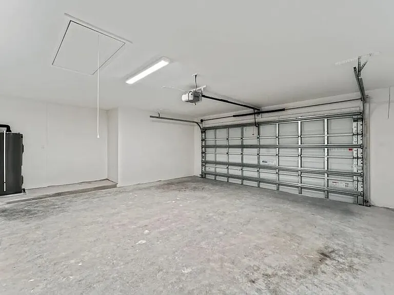 20365 Marie Ct — Photo 34