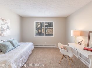 5 Lacroix Court Dr APT E, Rochester, NY 14609