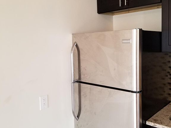 4th image of 131 Beach 121st St #7C