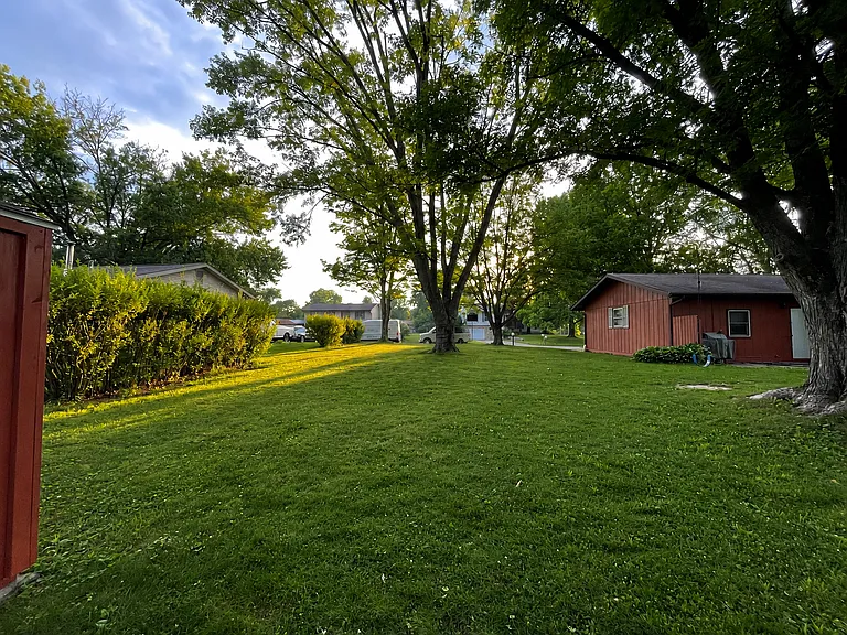 3805 S Valmore Ave — Photo 33