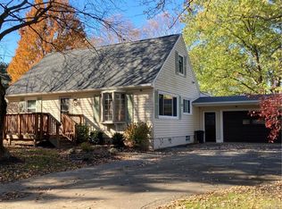 5227 Mayer Rd, Hamburg, NY 14075