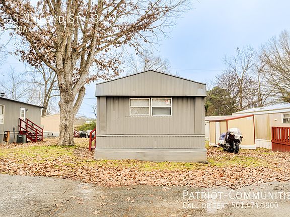 2nd image of 1305 N Floyd St Lot 31